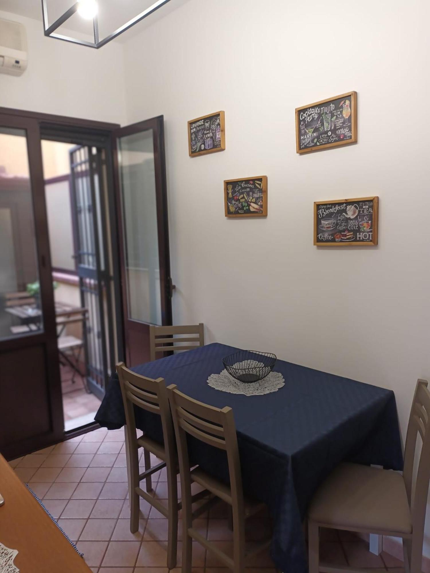Le Case Del Cortile Catania Bagian luar foto